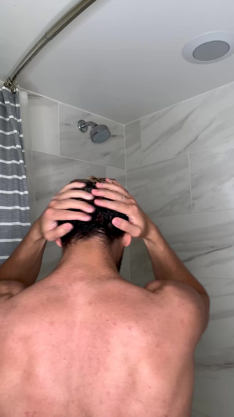 Cura della Pelle Video di Alejandro  per DS Laboratories