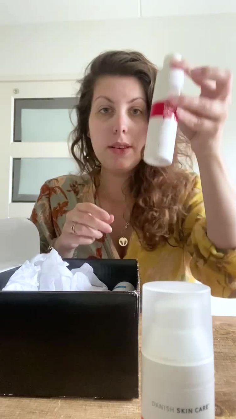 Kosmetik Video von Jasmijn für Danish Skin Care