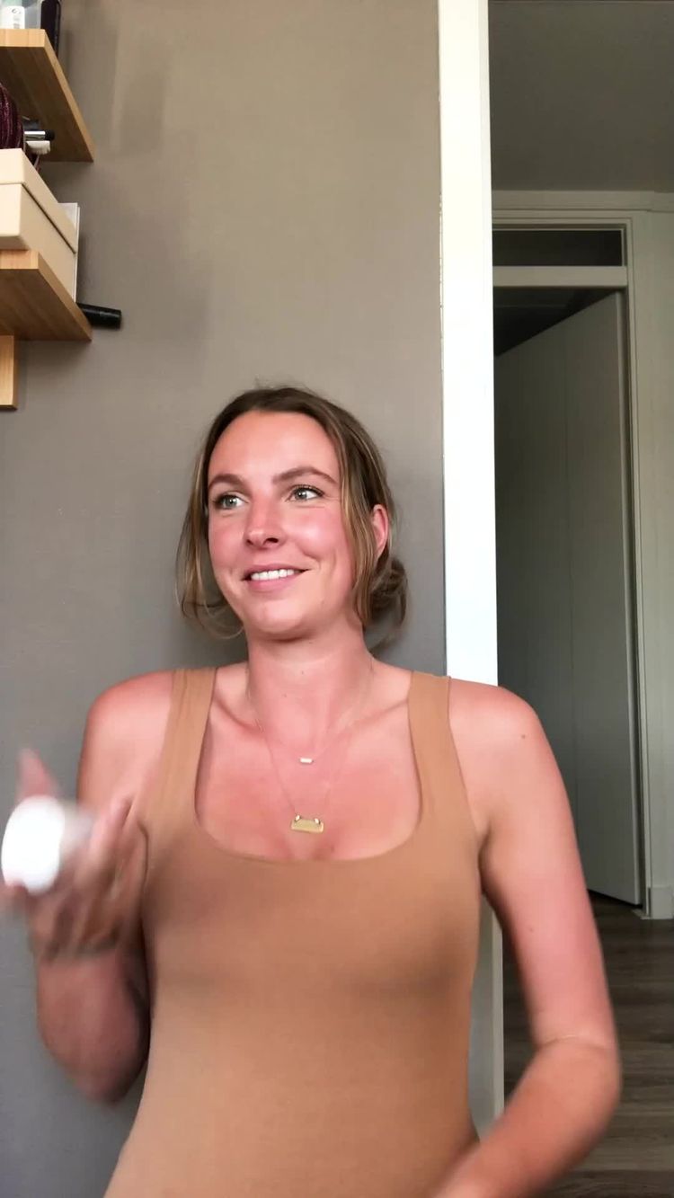 Kosmetika Video av Zoe för Danish Skin Care