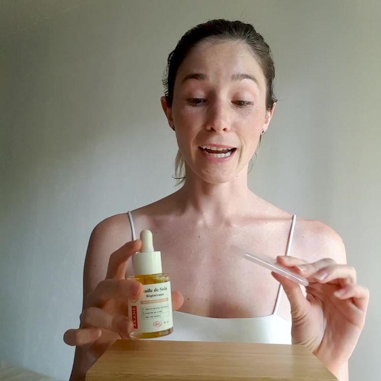 Kosmetyki Wideo Ophélie dla Akane Skincare