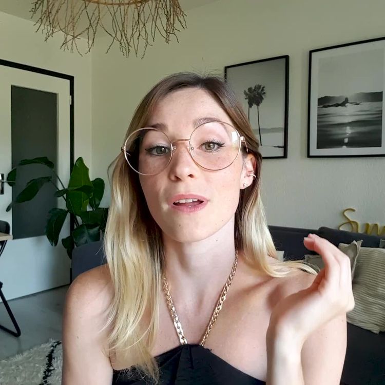 Accessories Video of Ophélie for GLAS