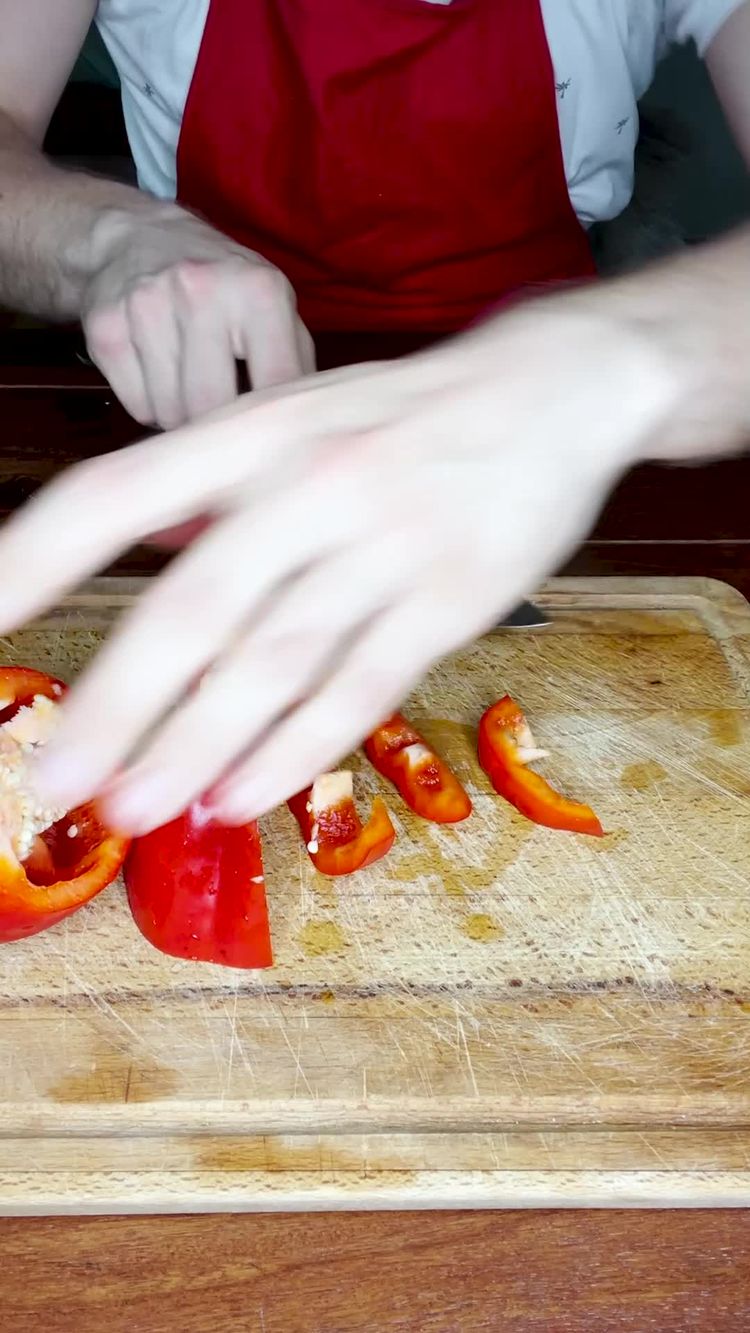 Heim Video von Marko für Huusk Knives