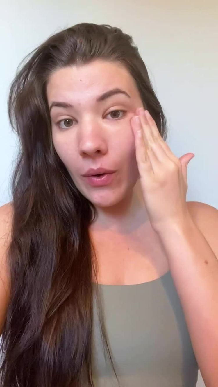 Cosmetica Video van Shelby voor The Ayurveda Experience