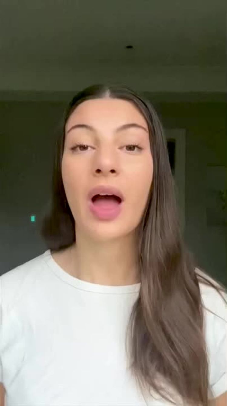 Cosmetici Video di Rebecca per Amylee Cosmetics