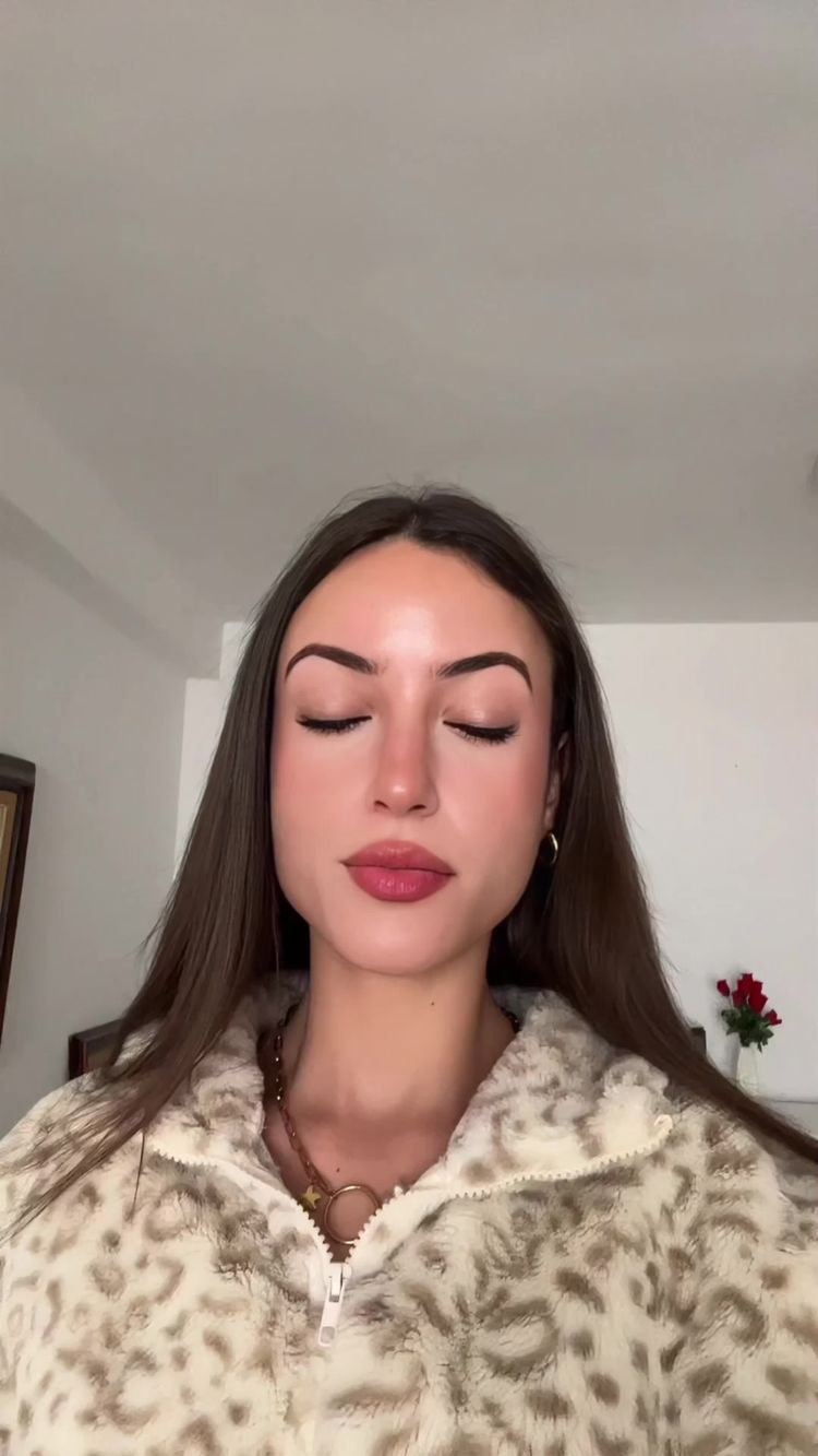 Apps & Digitale Dienste Video von Lola für Speak