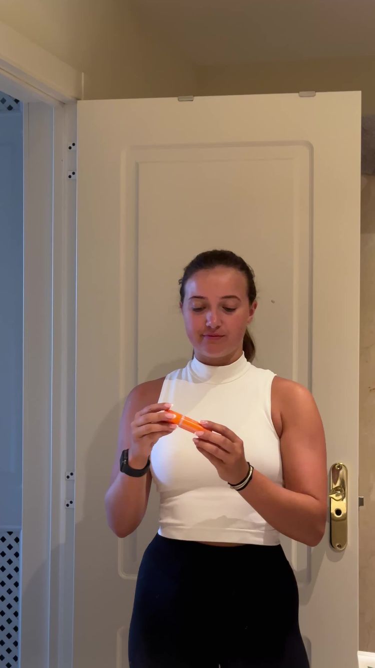 Skincare Video of Rowena  for Polarwise