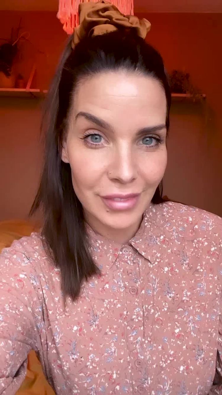 Kosmetik Video von Sarah für Comforth Scandinavia