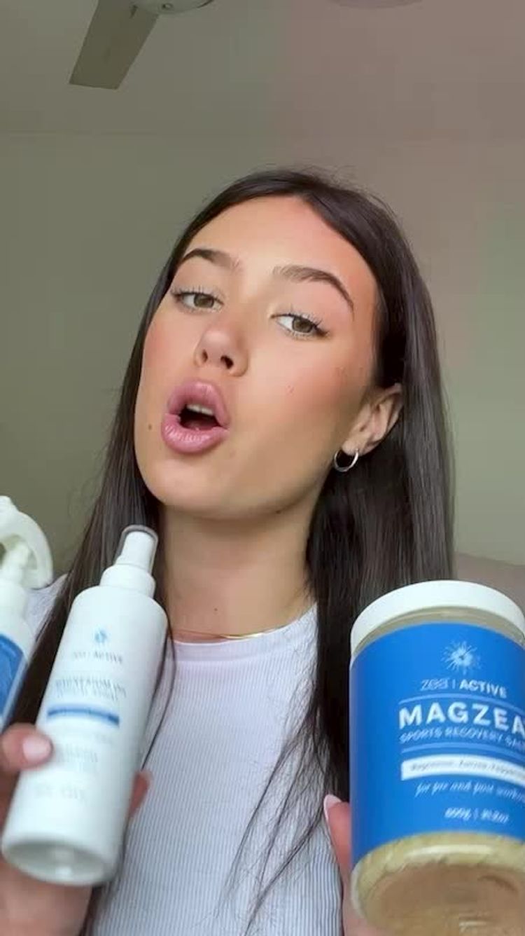 Kosmetika Video av Мaya för Zea