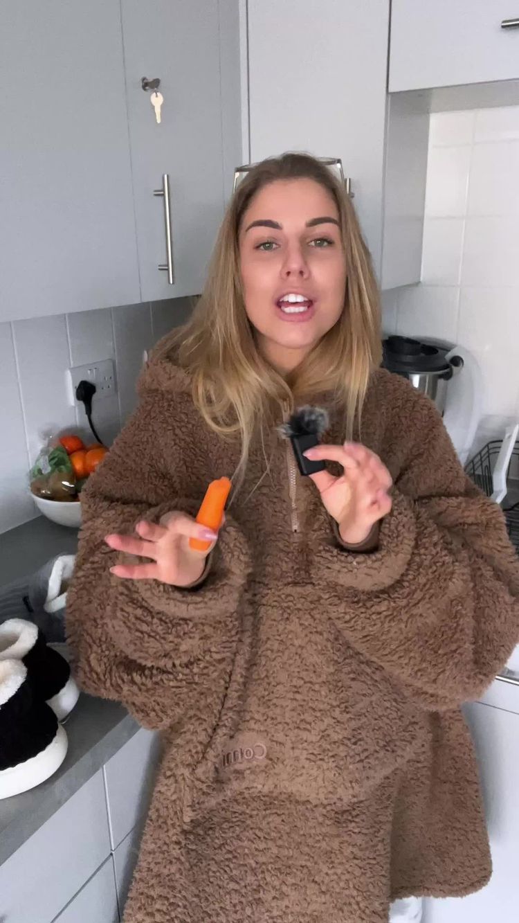 Skincare Video of Emilija for PLUFFI