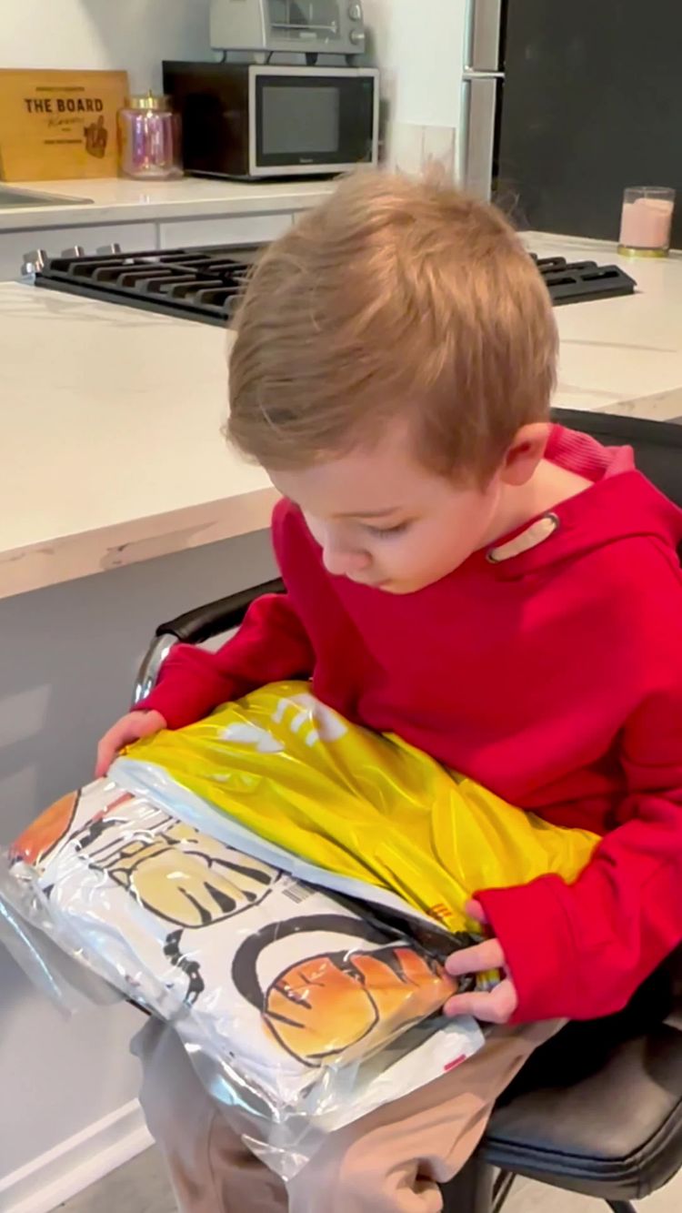 Forbruksvarer Video av Kristie for Shineful