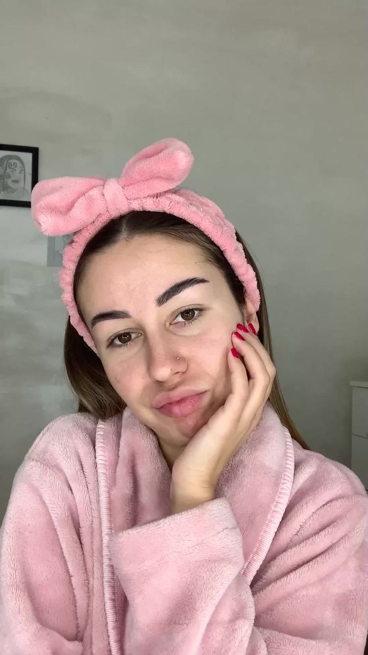 Cosmetics Video of Tamara for HoMeSo