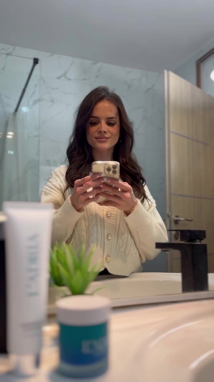 Video of Marcela