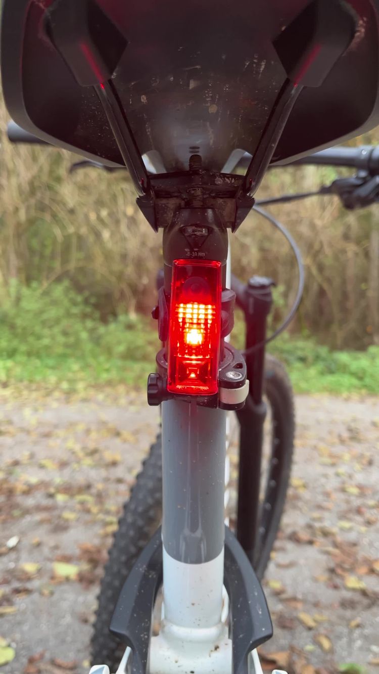 Consumer Goods Video of Julia for NextCover