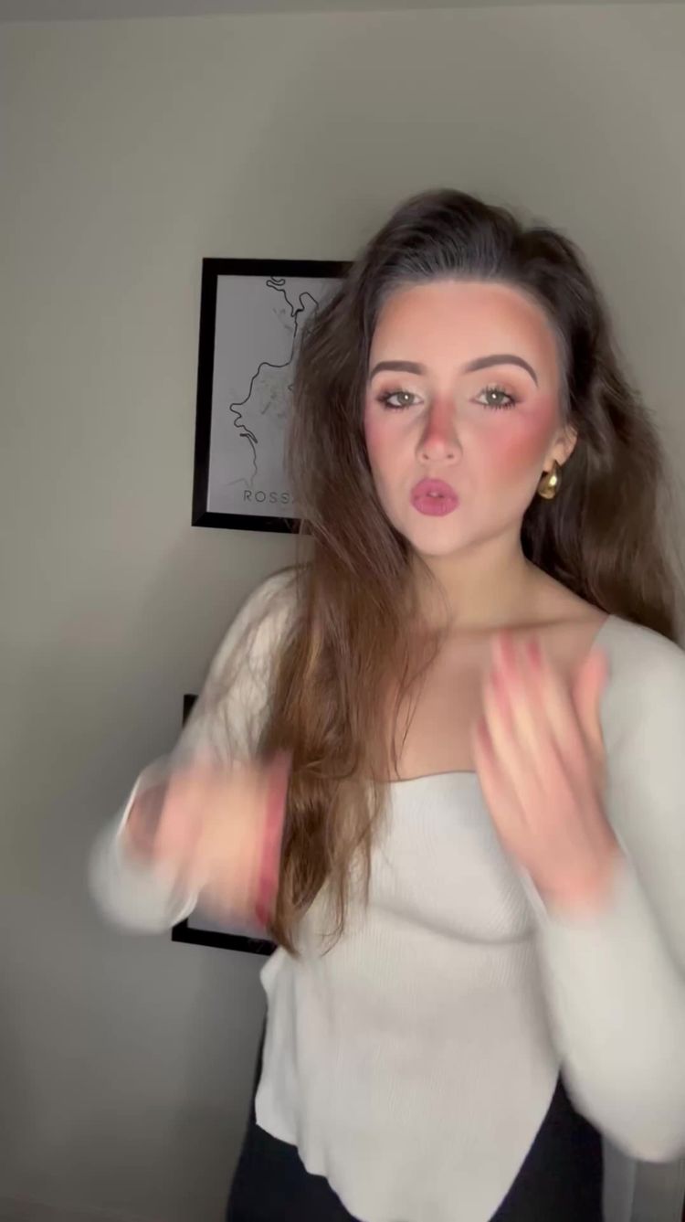 Consumer Goods Video of Kaja for Clearlift