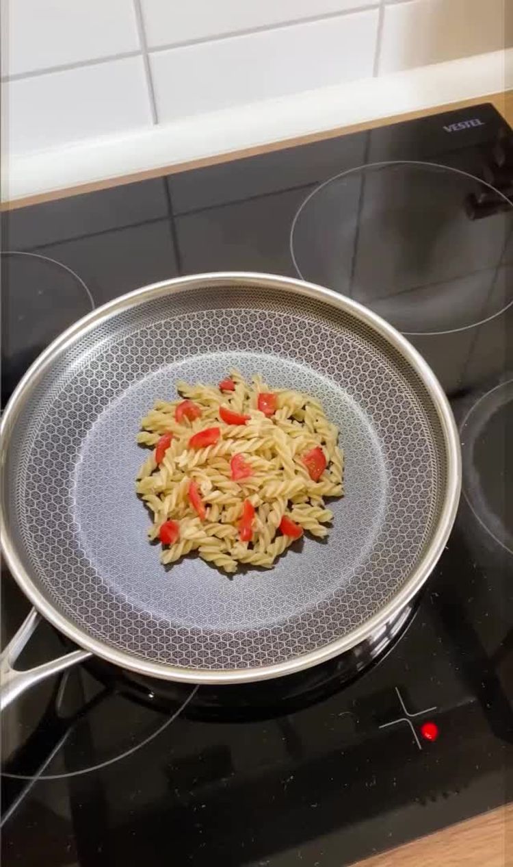 Hem Video av Marcel  för ONYX Cookware