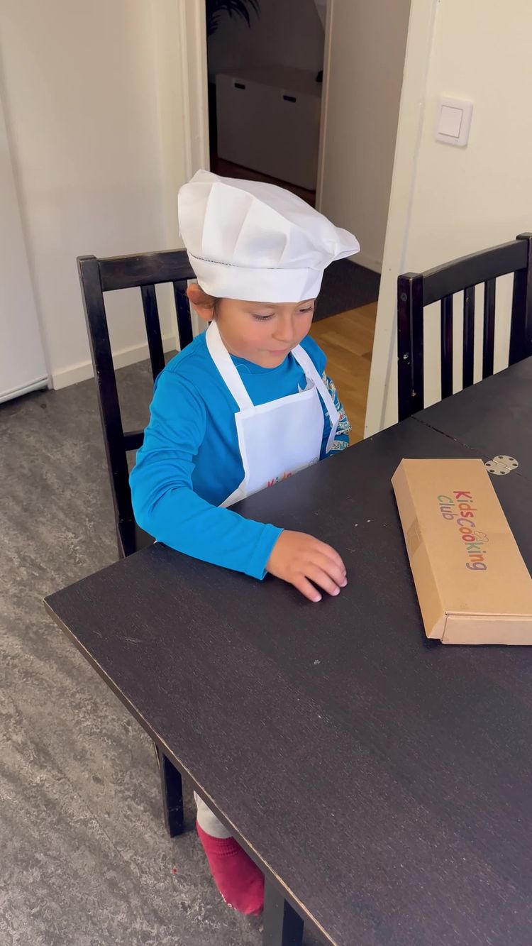 Family Video of Izabell for Kids Cooking Club