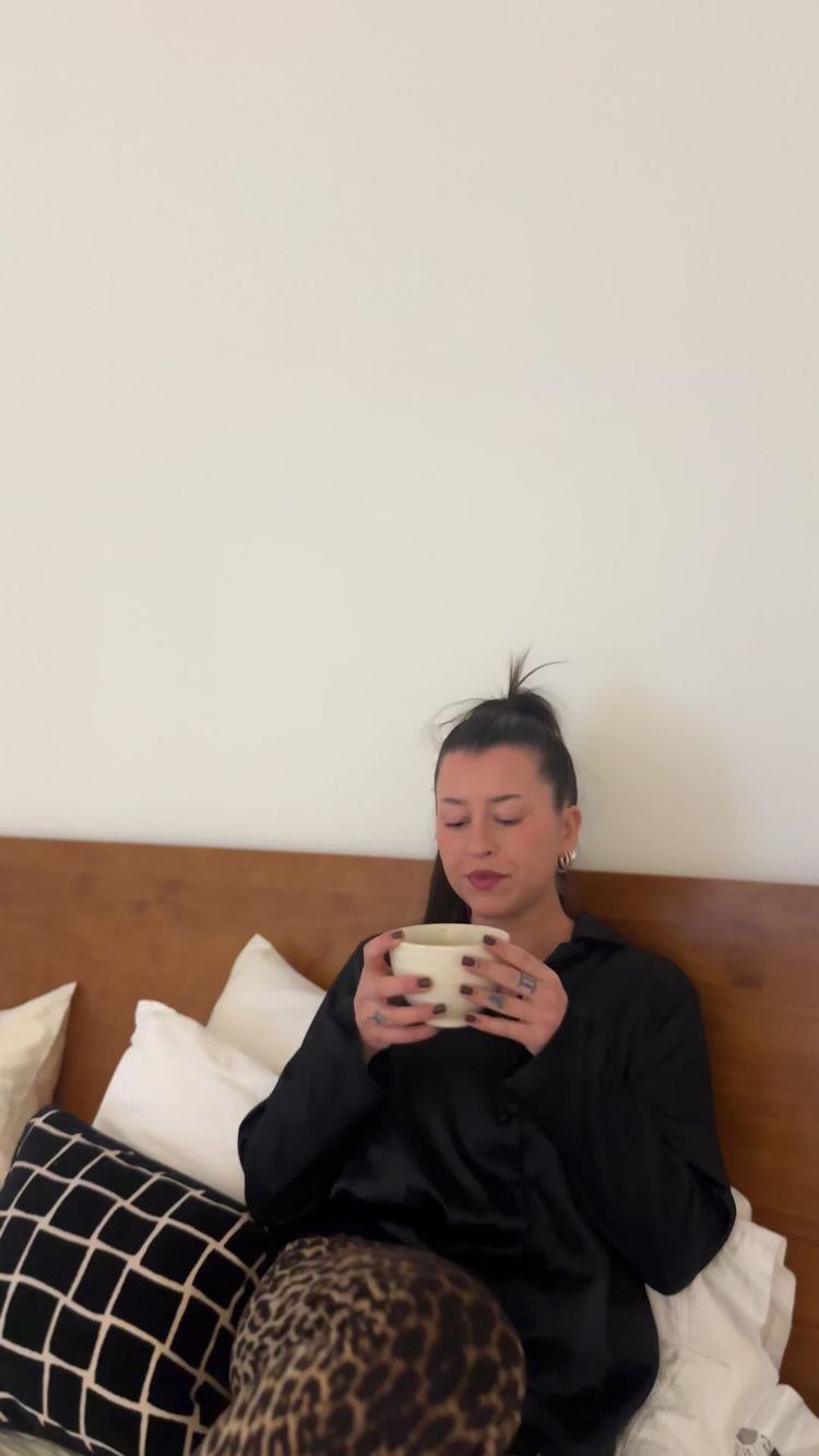 Cibo Video di Samantha  per Koracao