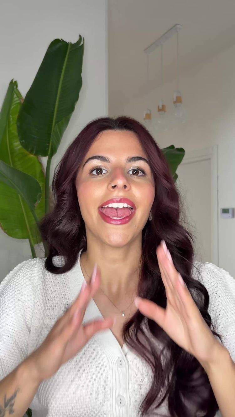 Video von Lucrezia