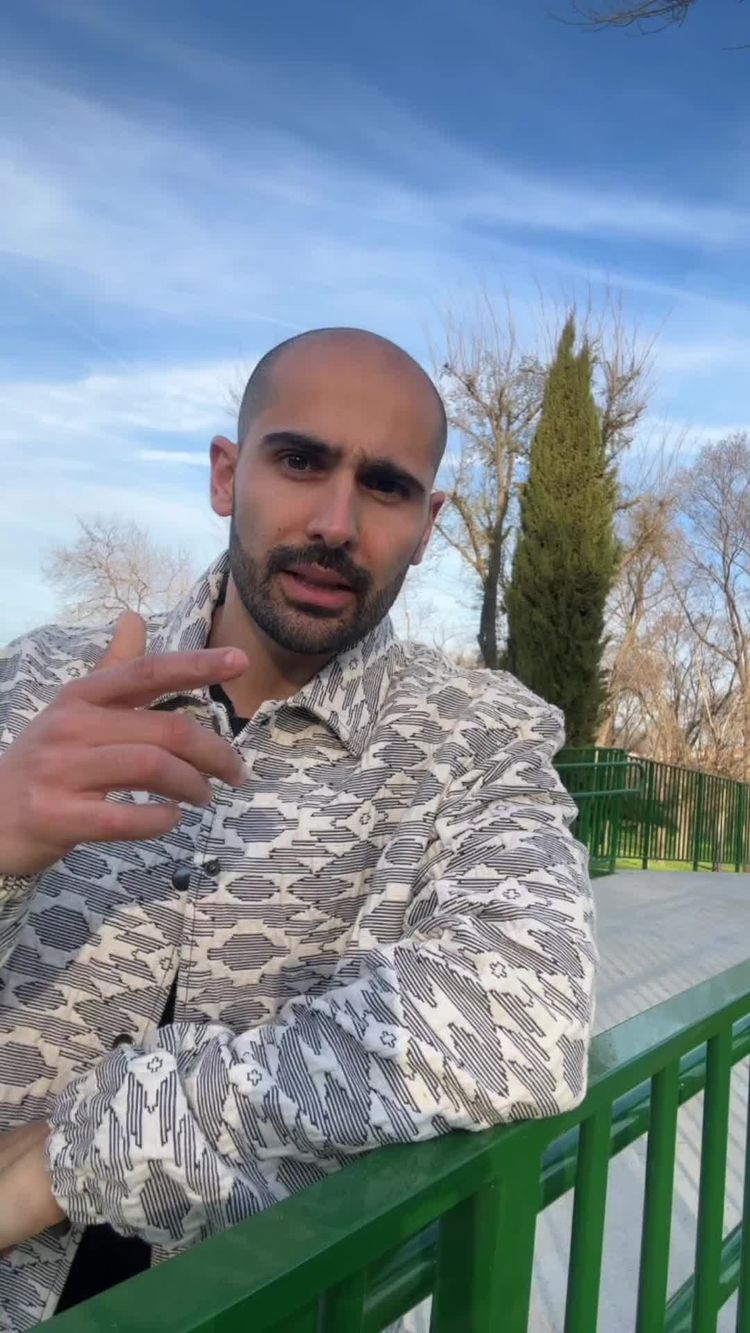 Appar & Digitala Tjänster Video av Eloy  för Influee