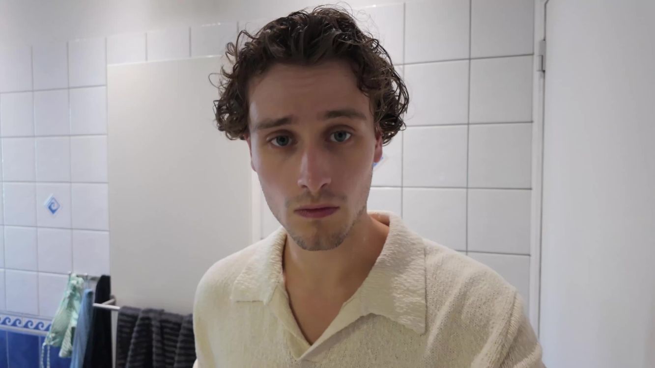 Skincare Video of Quentin for Rossberck