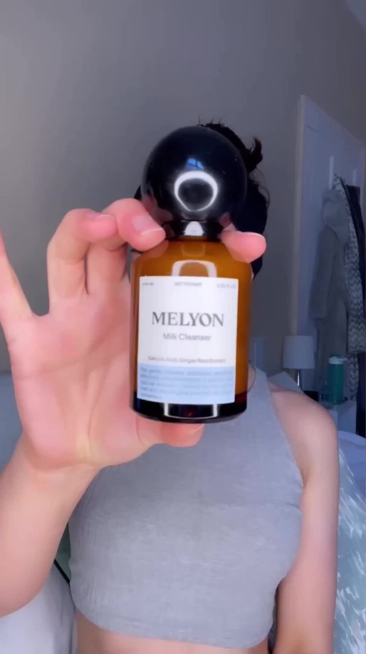 Cosmetics Video of Alisha for Melyon