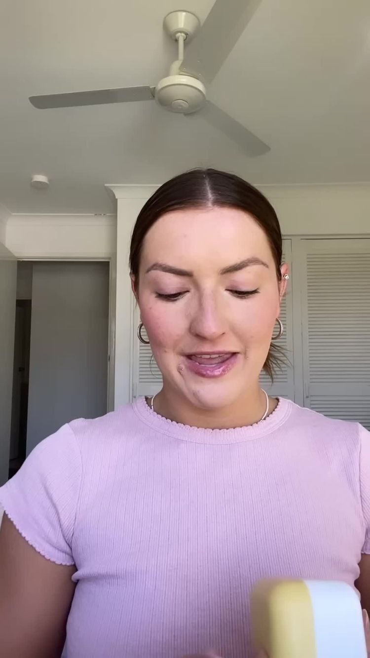 Cosmetica Video van Kira voor IF Beauty