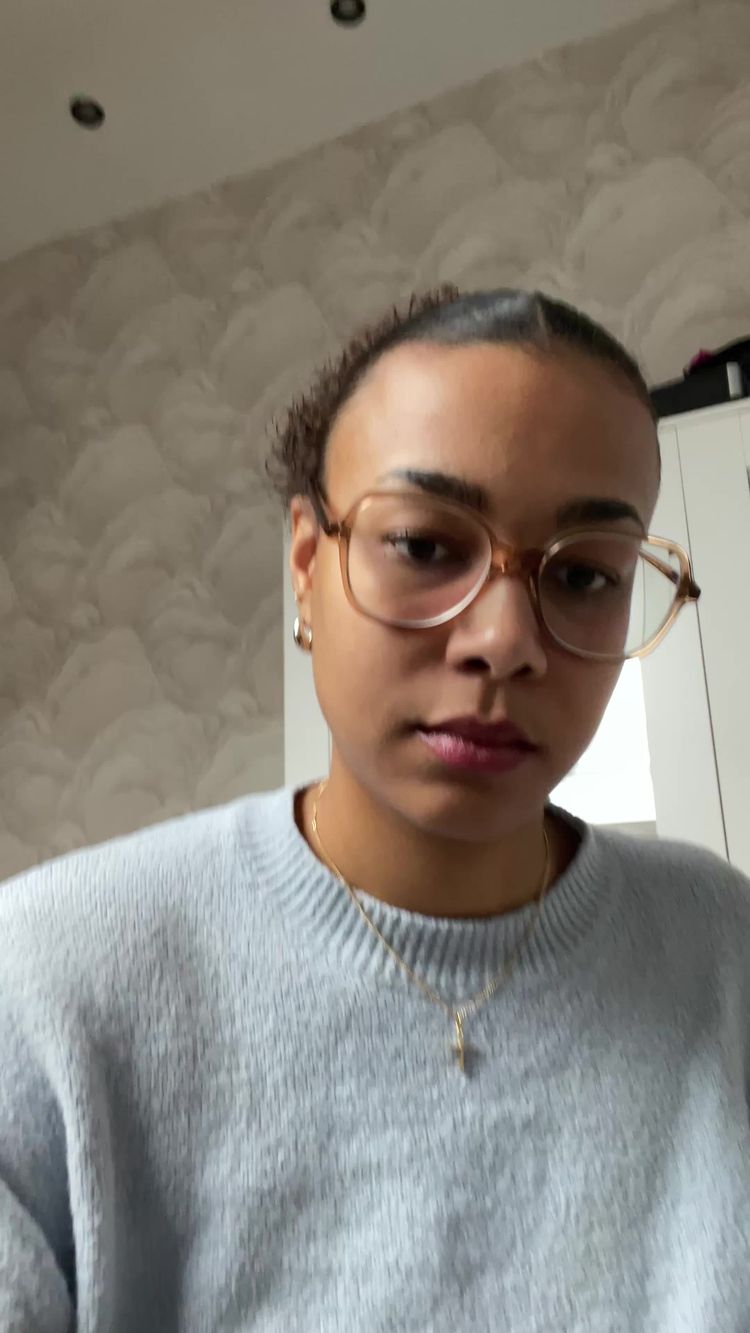 Bőrápolás Videó Samantha-tól Self-nak
