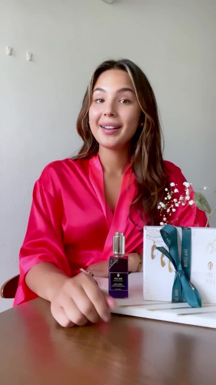 Cosmetics Video of Hannah for Pili Ani