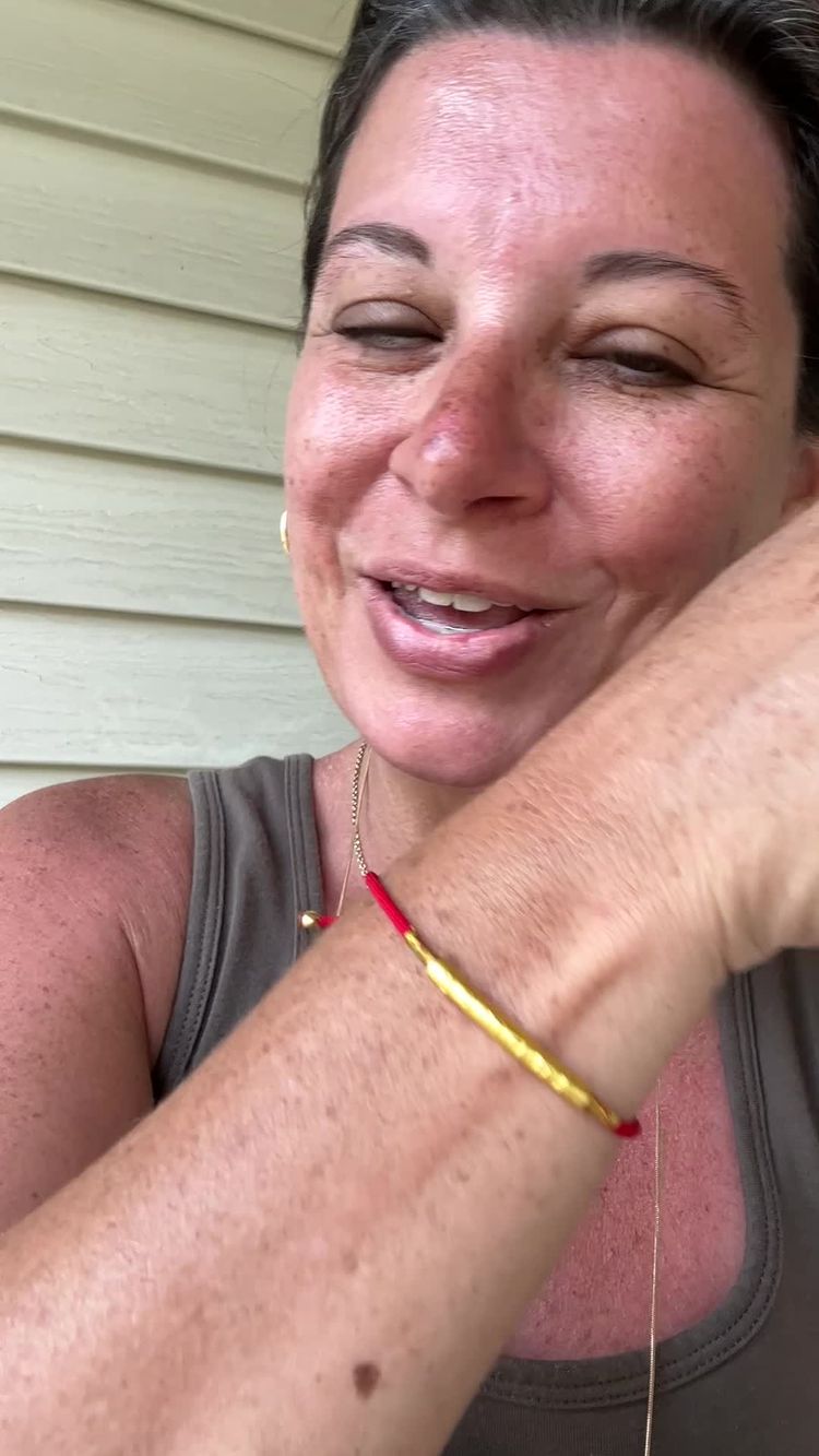 Accessories Video of Kristie for Buddha & Karma