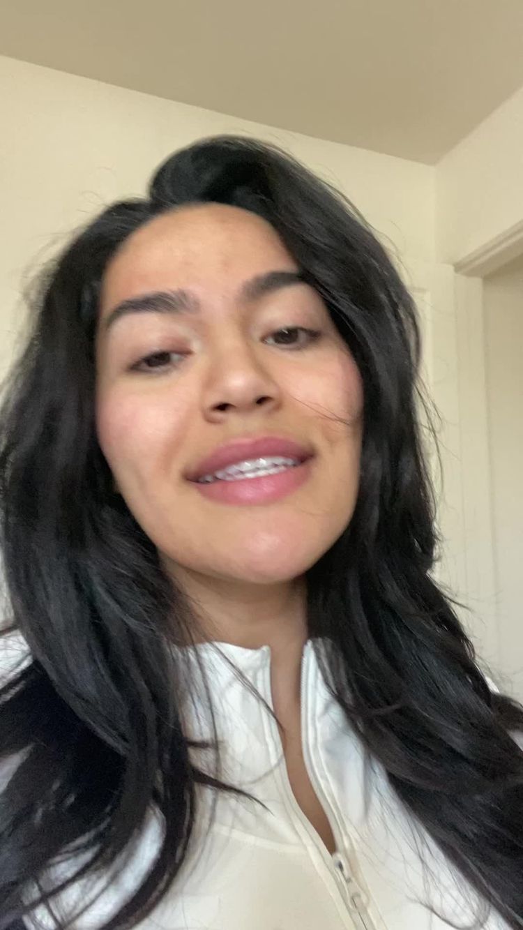 Apps & Digital Services Video of Alejandra for Shape Best.me