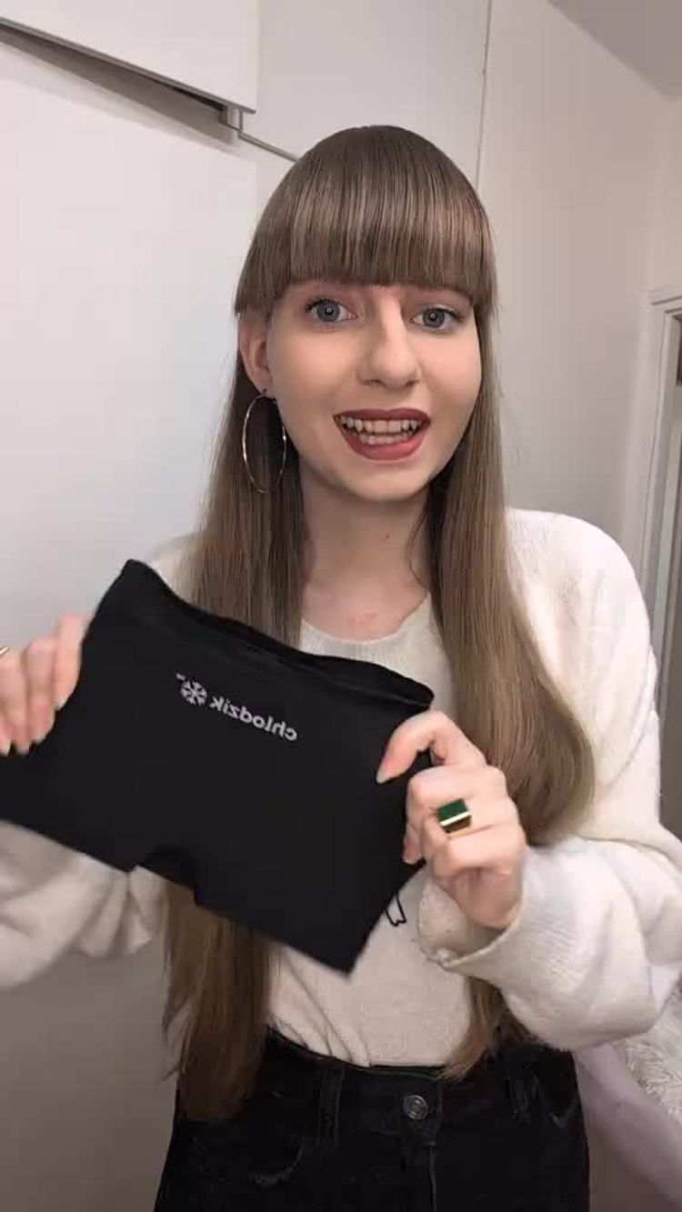 Video of Klaudia 