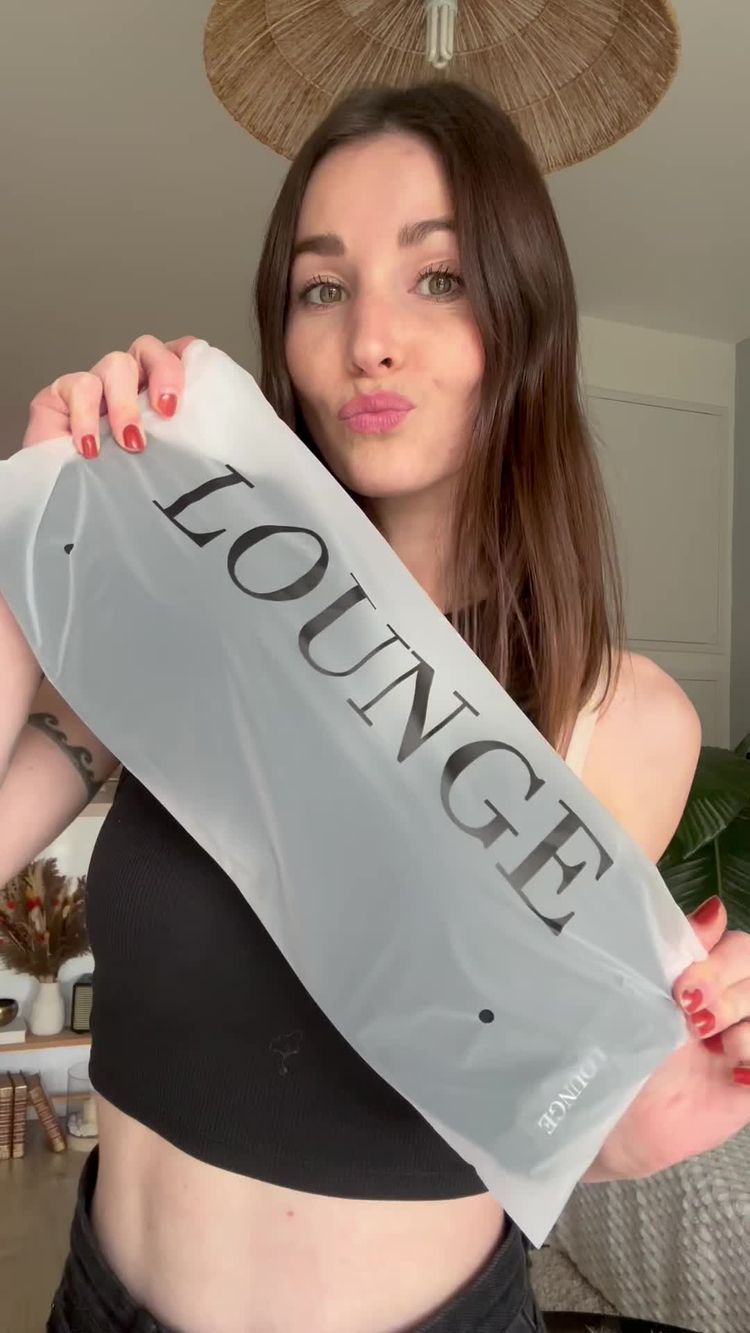 Vidéo de Ophélie pour Lounge Underwear