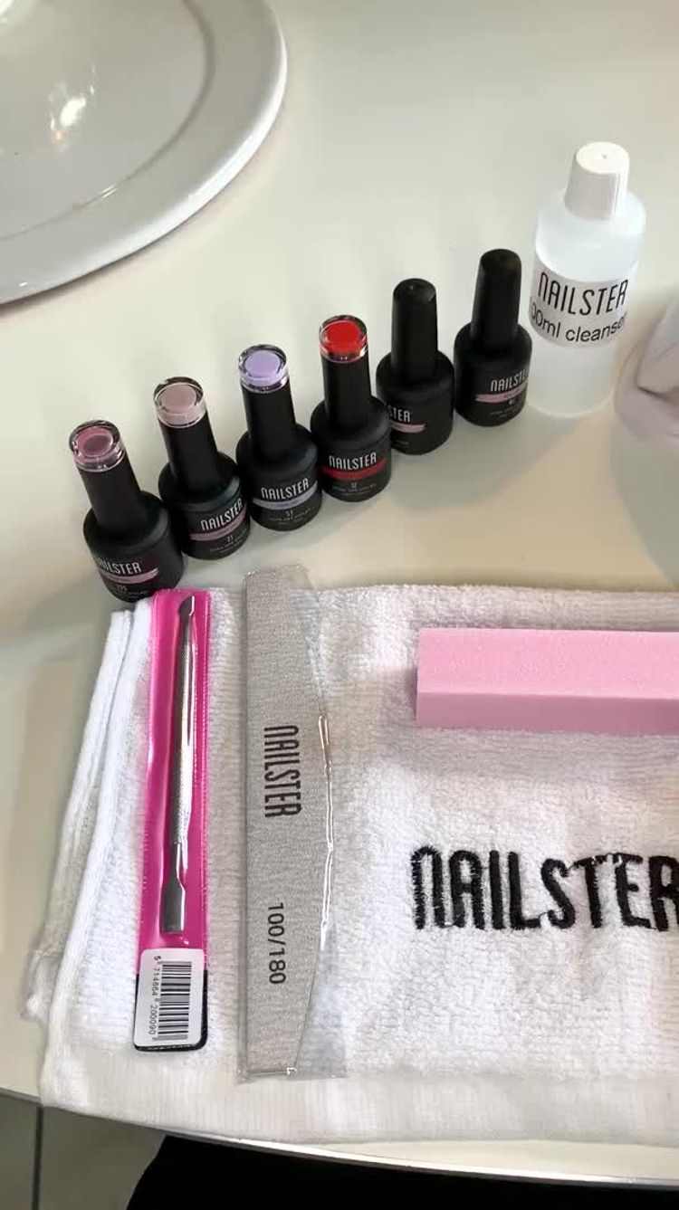 Hautpflege Video von Amalie für Nailster