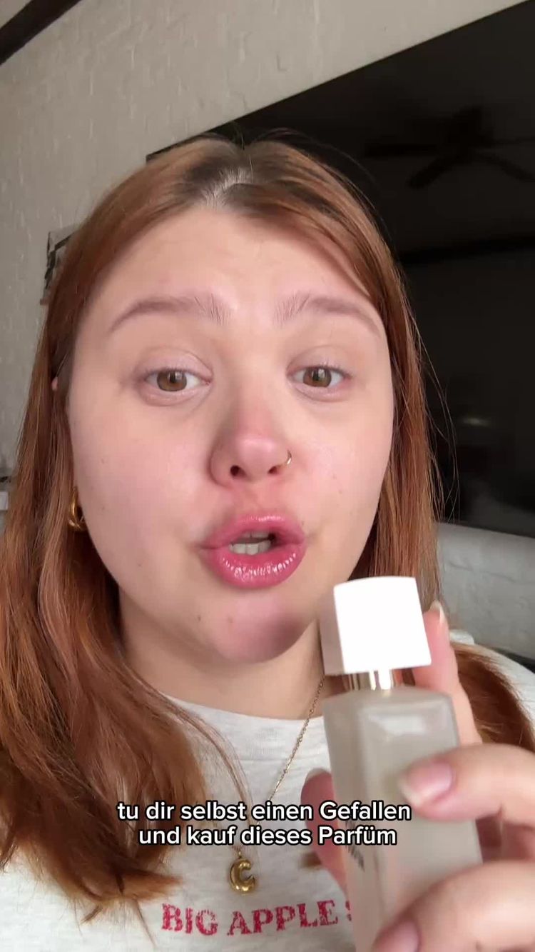 Hautpflege Video von Celine für Pure Parfum