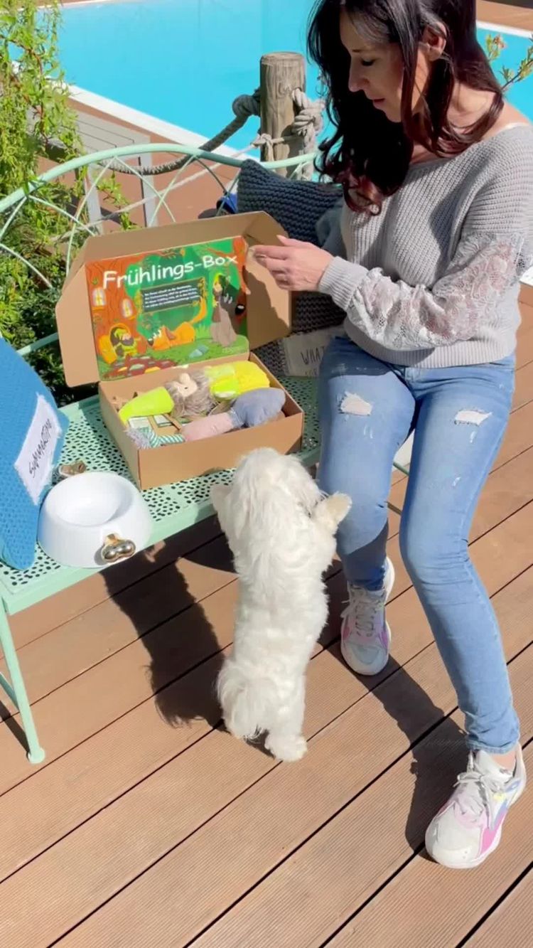 Pets Video of Anita for dogibox