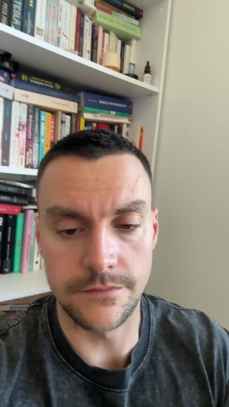 Wideo Tomasz dla BeeSpeaker