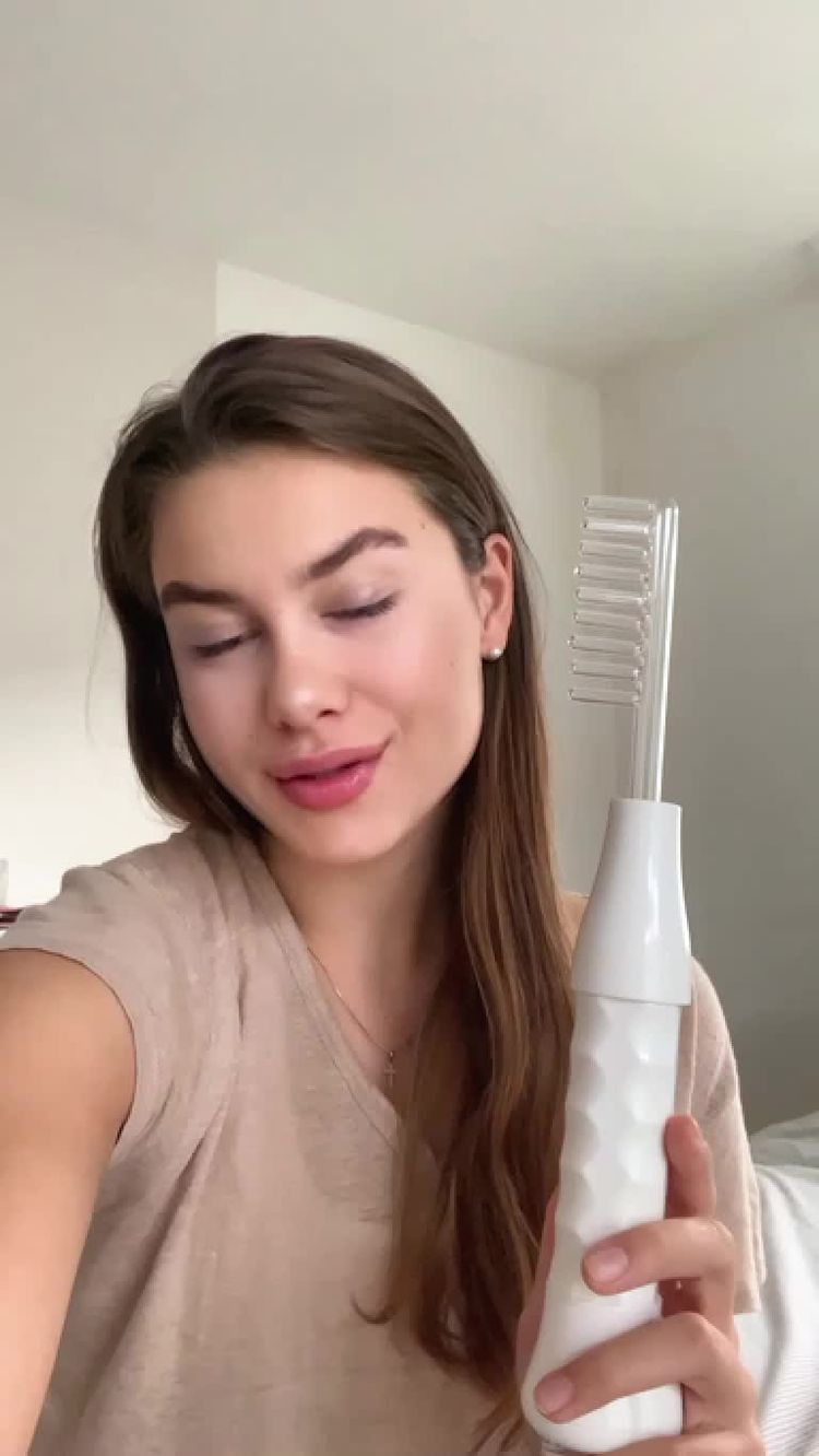 Kosmetik Video von Lena für Cosmopin