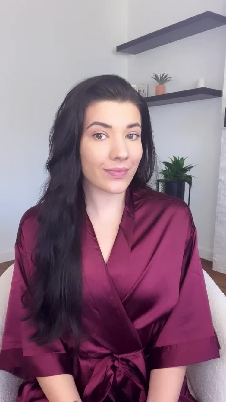 Kosmetik Video af Shelby for Swissline Cosmetics