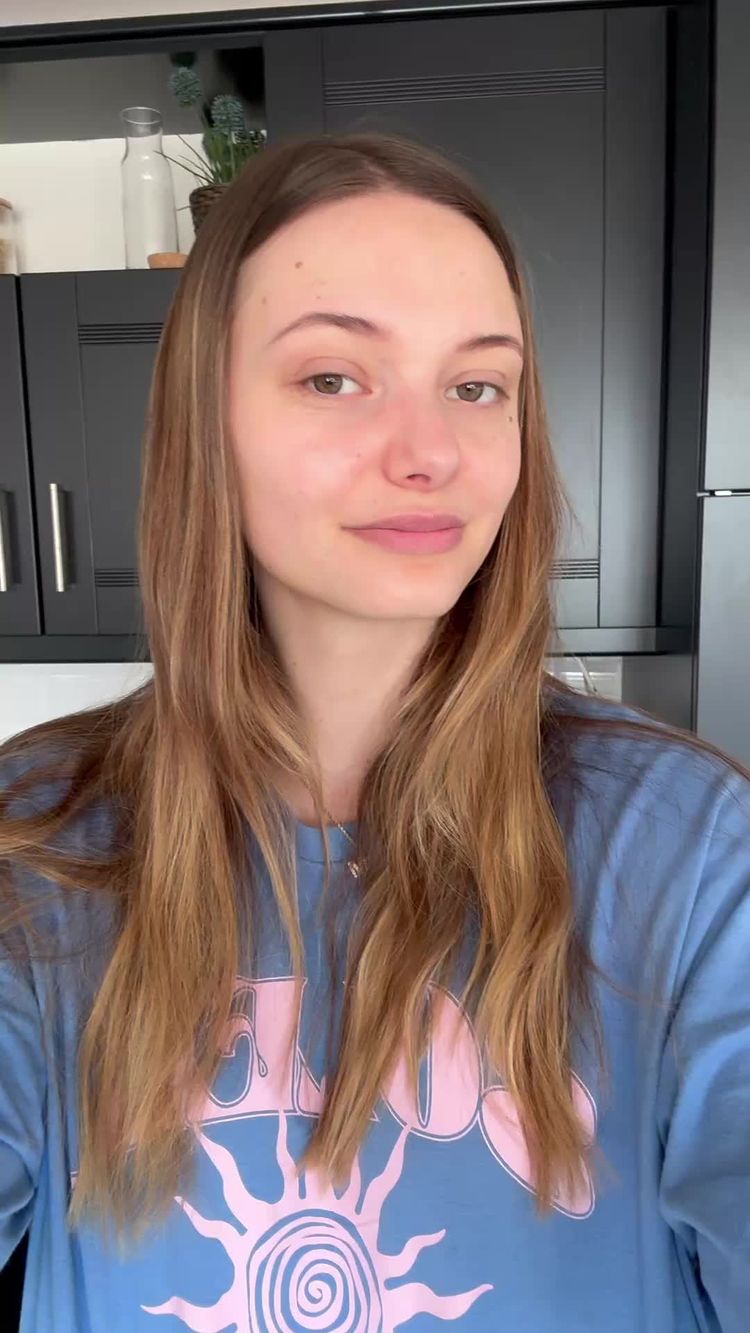 Animaux de Compagnie Vidéo de Laura pour Beemzy