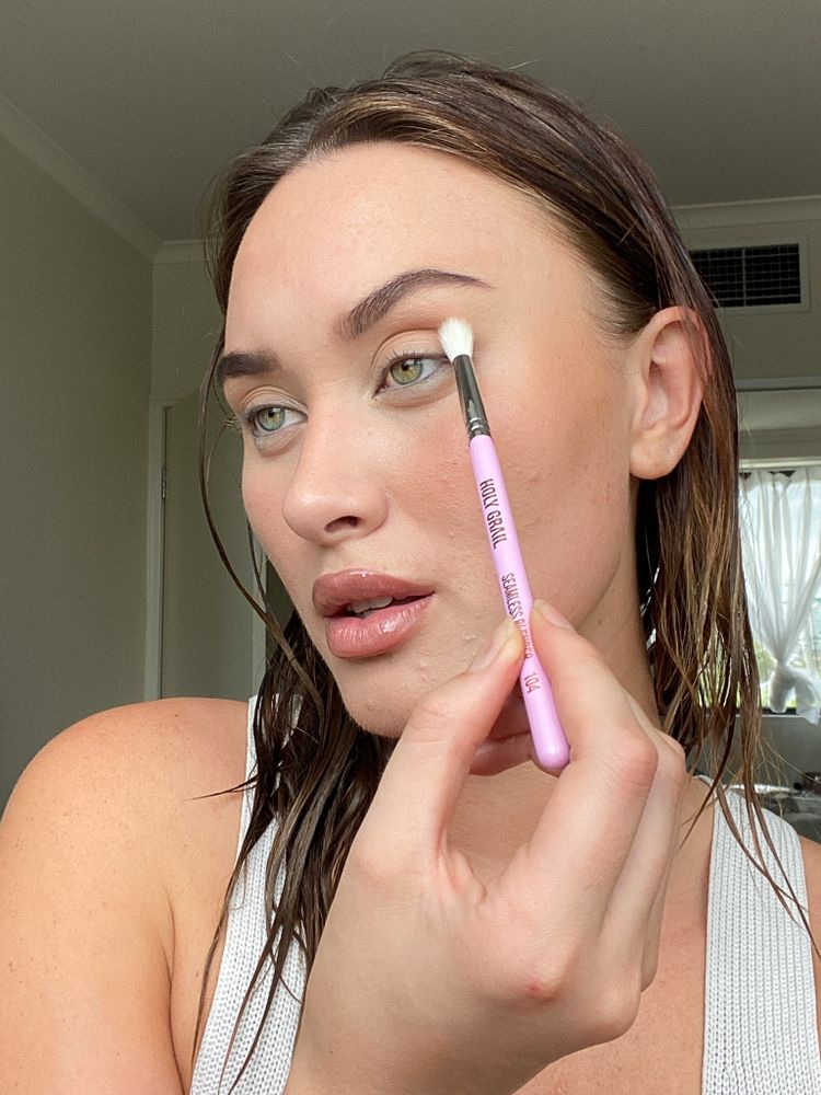 Cuidados com a Pele Foto de Mai para Holy Grail Cosmetics