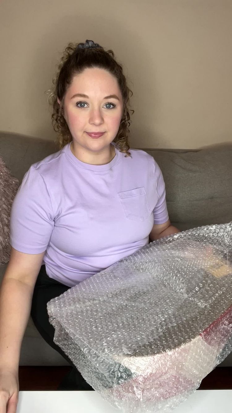 Mascotas Video of Allison for Happy-Poppy
