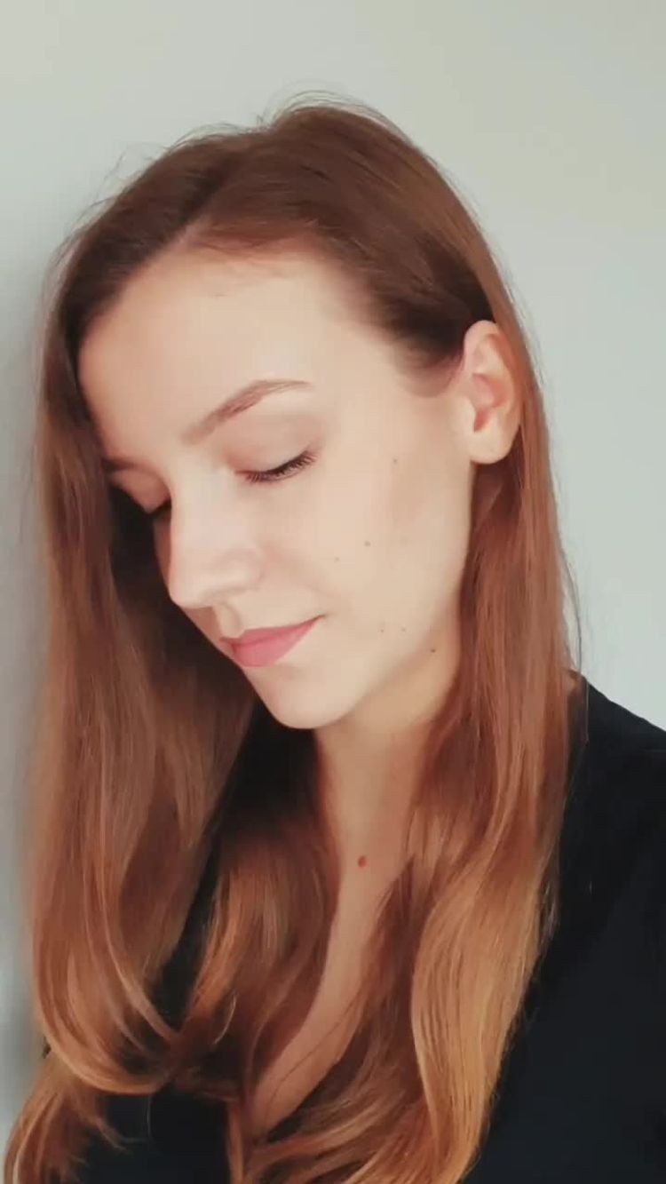 Video av Karolina