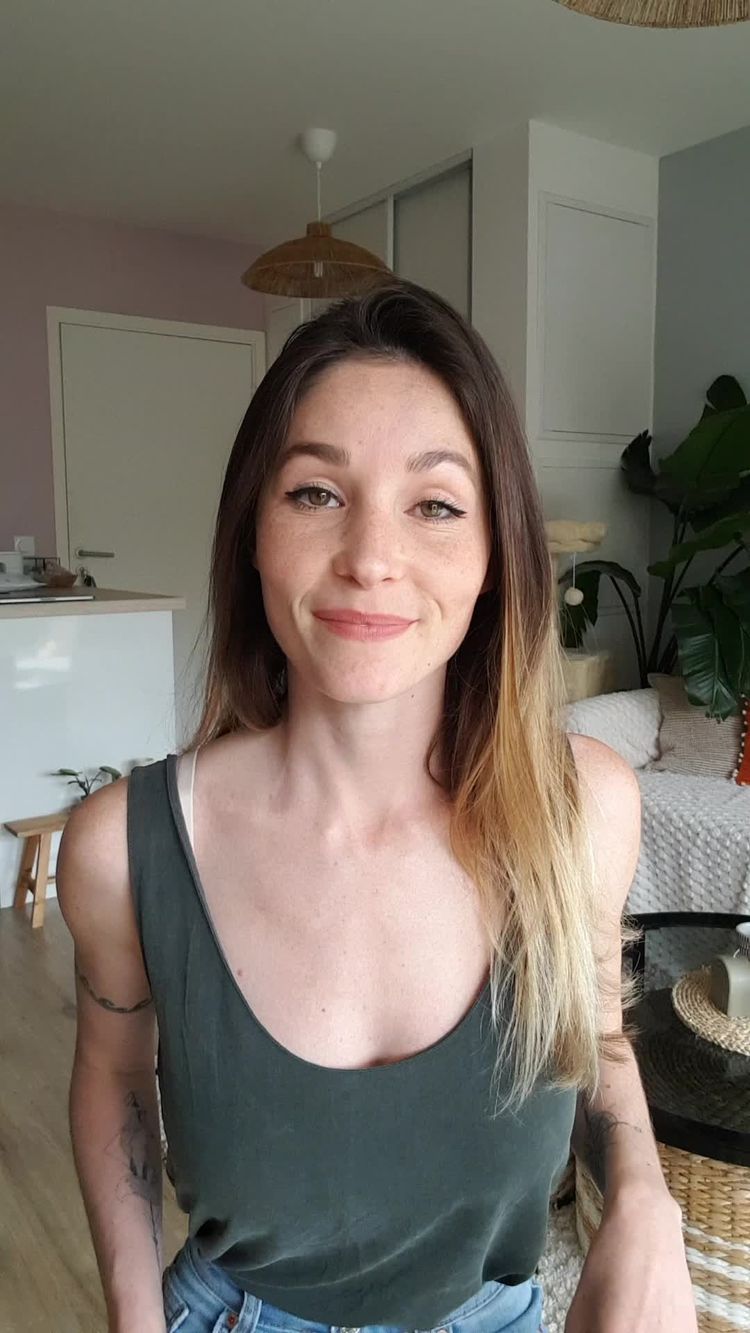 Soin de la Peau Vidéo de Ophélie pour Puralist.