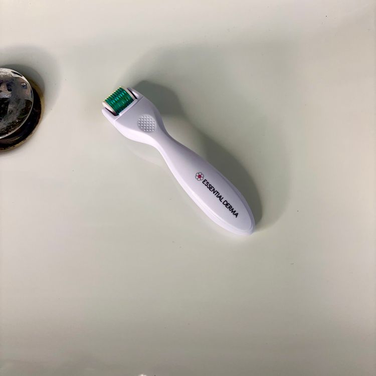Pielęgnacja skóry Zdjęcie Anna  dla Essential Derma