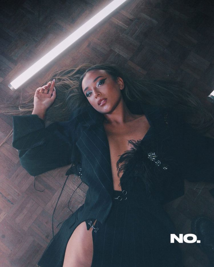 Foto van Cyra