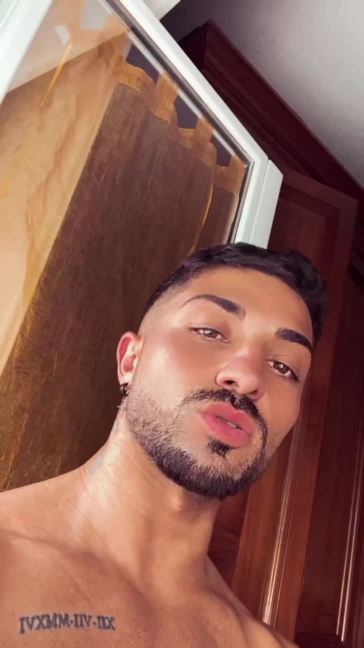 Santé Vidéo de Francesco pour Carnium Botanicals