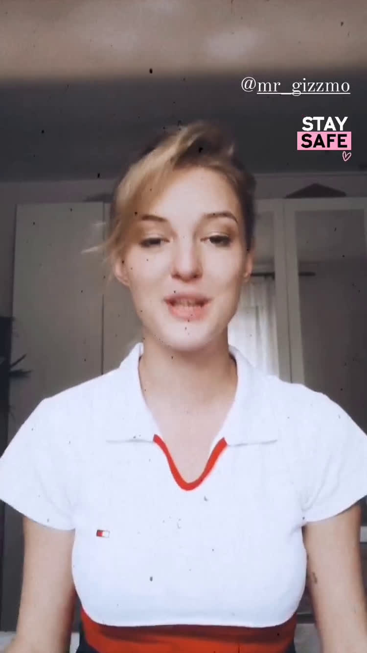 Consumer Goods Video of Marija for Gizzmo